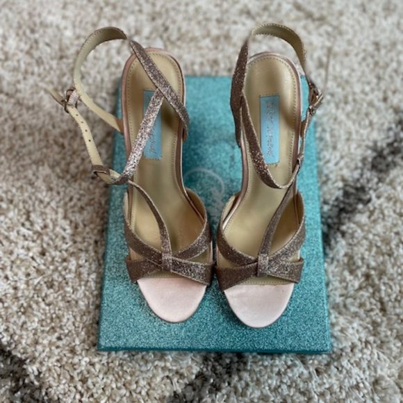 Blue by Betsey Johnson SB-Teena in Champagne in Women's Size 8 - Picture 6 of 8